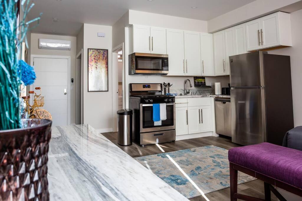 Luxurious Furnished Studio W Full Kitchen In Sd سان دييغو المظهر الخارجي الصورة