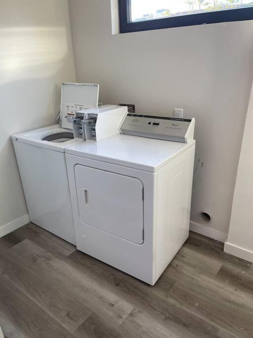 Luxurious Furnished Studio W Full Kitchen In Sd سان دييغو المظهر الخارجي الصورة