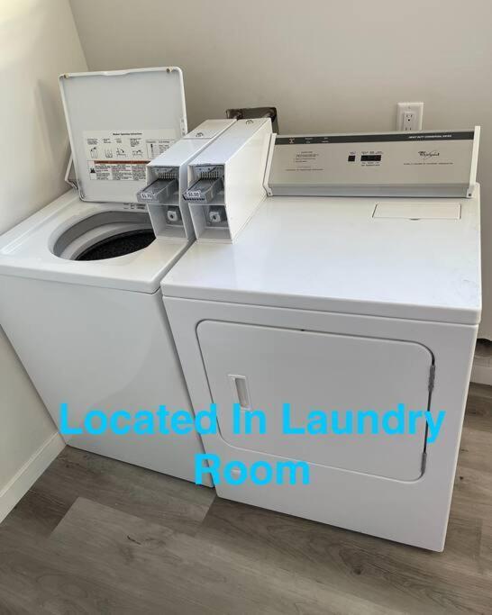Luxurious Furnished Studio W Full Kitchen In Sd سان دييغو المظهر الخارجي الصورة